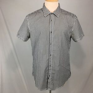 Calvin Klein Button Down Short Sleeve Plaid Medium